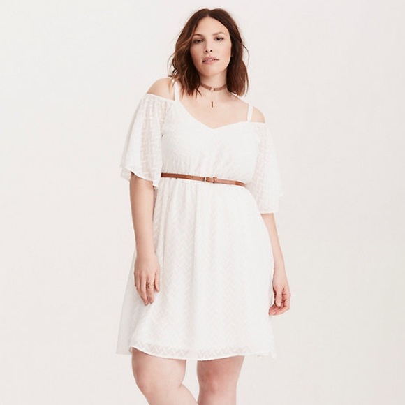 torrid Dresses & Skirts - NWT TORRID WHITE TEXTURED CHIFFON COLD SHOULDER SKATER DRESS SIZE 1X